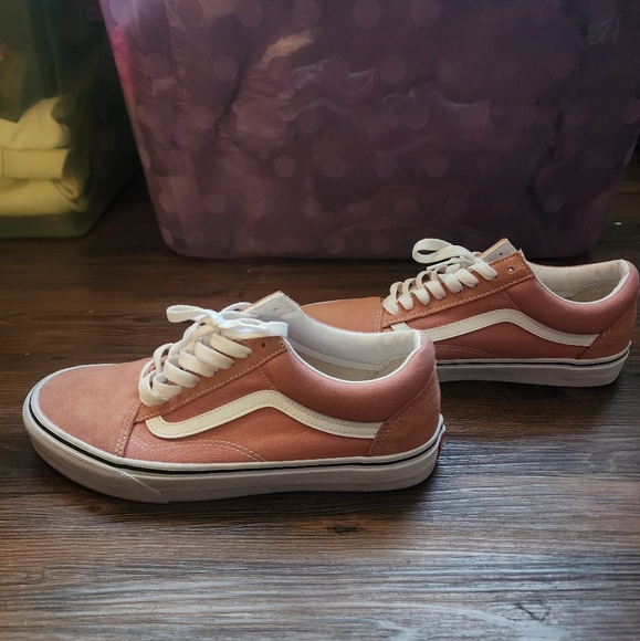 VANS - Picture 7 of 7